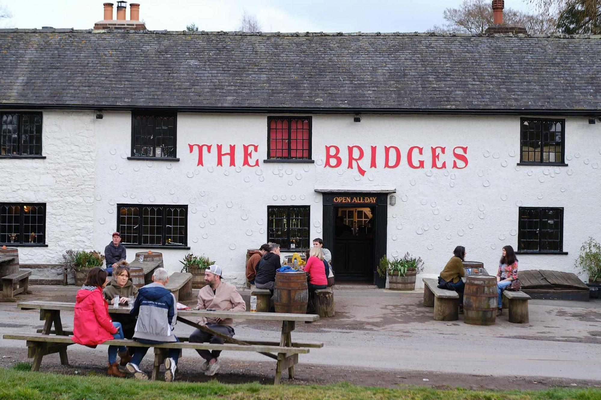 Ratlinghope The Bridges Bed & Breakfast エクステリア 写真